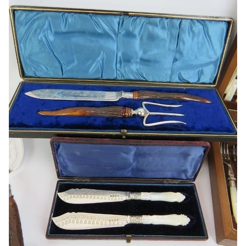 75 - A quantity of silver plated jam spoons and serving ware including a boxed fruit set, fish knives, gr... 