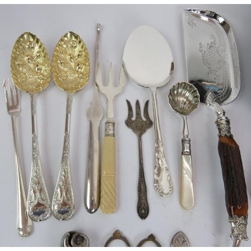 75 - A quantity of silver plated jam spoons and serving ware including a boxed fruit set, fish knives, gr... 