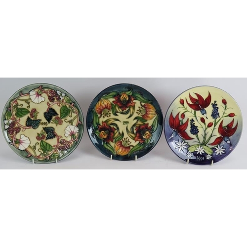 85 - Three Moorcroft pottery calendar plates, 1998, 1999 and 2001. Each being a limited edition of 750. D... 