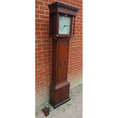 868 - A Georgian oak 30-hour longcase clock by Robert Smith of Nottingham, having Greek key cornice above ... 