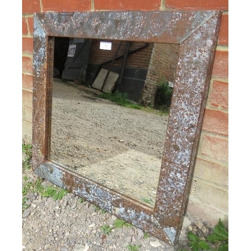 760 - A vintage square wall mirror in a heavily patinated upcycled metal frame.
Condition report: No issue... 