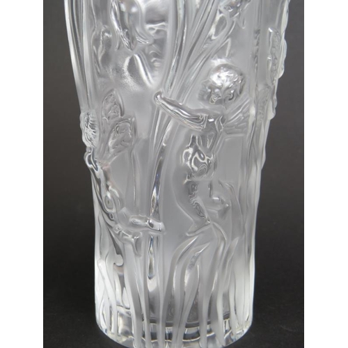 160 - A Lalique France Elves vase with original box, signed to base. Height 19.5cm.
Condition report: No i... 