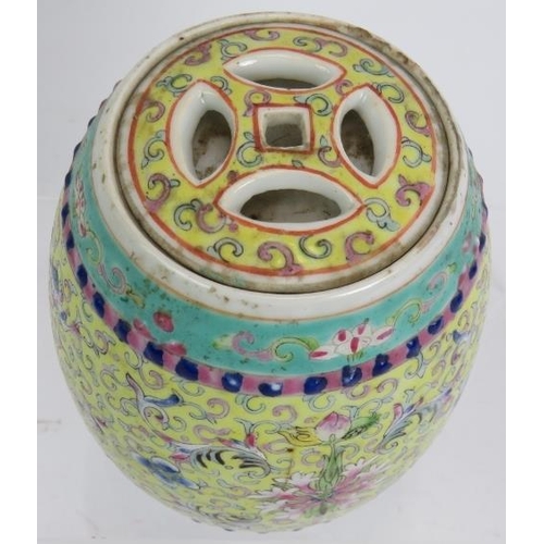 2 - A Chinese porcelain covered jar decorated in the Famille Jaune palette, signed to lid and rim. Heigh... 