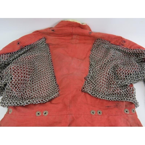 45 - A well made chain mail tunic, fully lined, air holes, wooden buttons. Medieval re-enactment. Chest 4... 