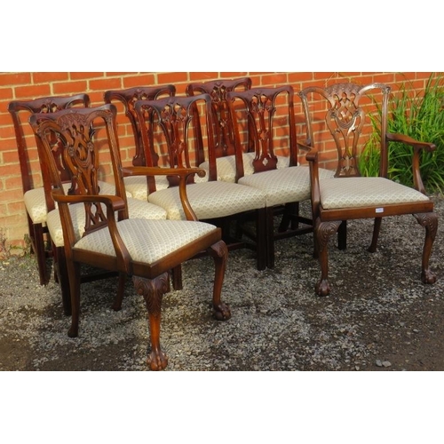 820 - A set of eight (6+2) Georgian mahogany dining chairs, with carved and pierced backs in the Chippenda... 