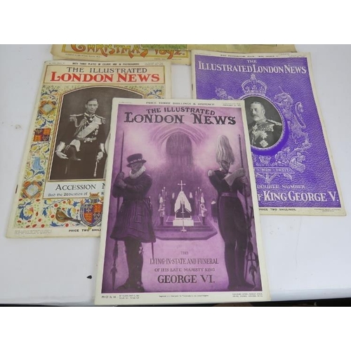 139 - A collection of mainly 19th century books, magazines and comics including 1892 illustrated London Ne... 