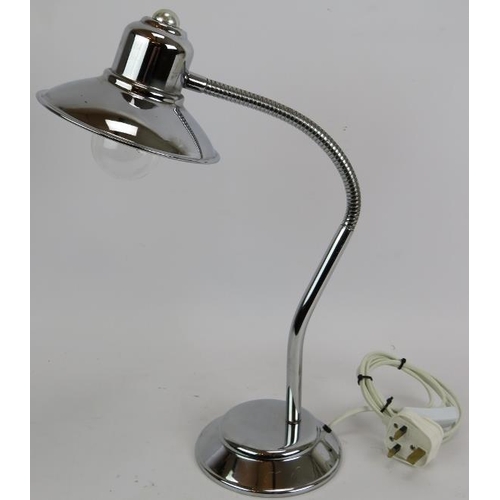 162 - A vintage Bauhaus style chrome swan neck desk lamp with industrial style shade. Height: 45cm.
Condit... 