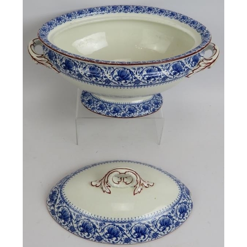 173 - A 12 piece 19th century aesthetic movement dinner set by ceramic Art Co Ltd consisting of tureens, p... 