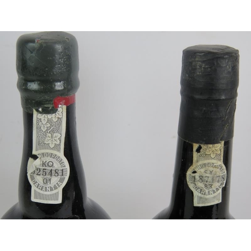 202 - One bottle of Graham's Malvedos vintage port 1978, 75cl 20% vol and one bottle of Symington's Quinta... 