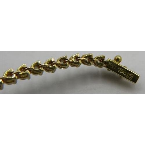 370 - An 18ct yellow gold tennis bracelet set with 60 diamonds, approx 2cts, approx weight 8.4 grams, boxe... 