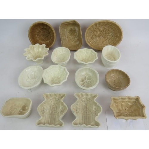 74 - A nice collection of 15 x 19th century ceramic jelly/blancmange moulds, sizes range from 16cm down t... 