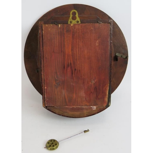 94 - A 19th century Alan Gray of London wall clock with painted dial and walnut surround, diameter 33cm. ... 