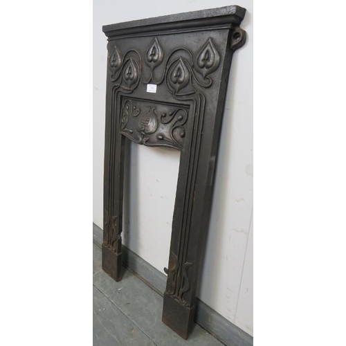 759 - An Art Nouveau cast iron fire insert. 
Condition report: No issues.
H91cm W51cm D4cm (approx).