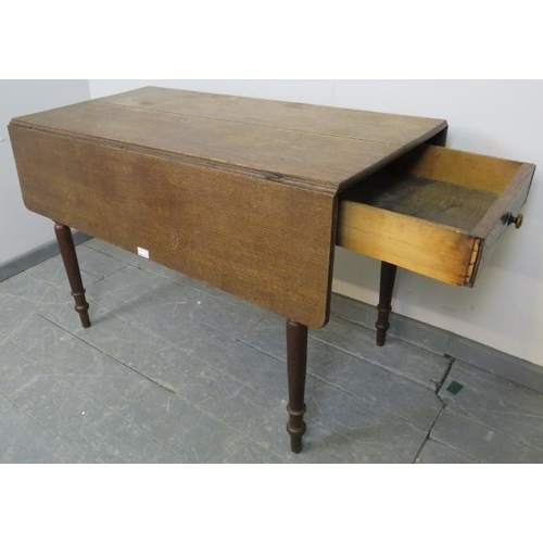 823 - A Victorian oak Pembroke table, with single drawer, on tapering turned supports.
Condition report: S... 