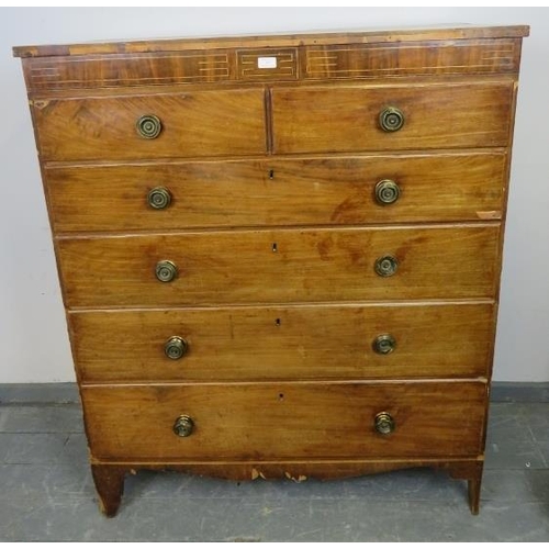 877 - A Regency Period mahogany straight front chest of two short over four long graduated drawers with pr... 