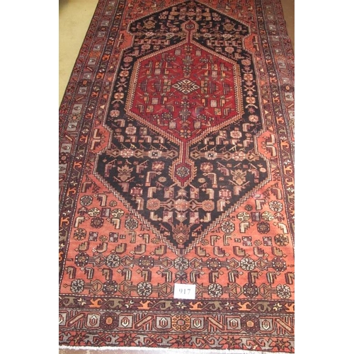 917 - North West Persian Malayer carpet. Large central pattern with deep borders. Good colour and conditio... 