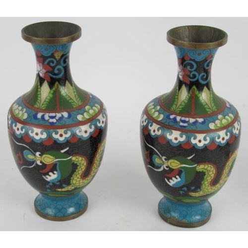 184 - Five pieces of Chinese cloisonné including four vases and a covered box. Tallest 21cm. (5).
Conditio... 