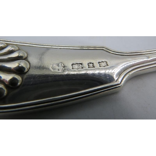 435 - A set of 6 Victorian Scottish Queens  pattern silver teaspoons. Edinburgh hallmarks. 3.3 troy oz/103... 