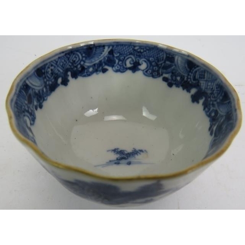 44 - An 18th century Chinese blue and white export porcelain 29 piece part tea set, comprising 10 tea bow... 