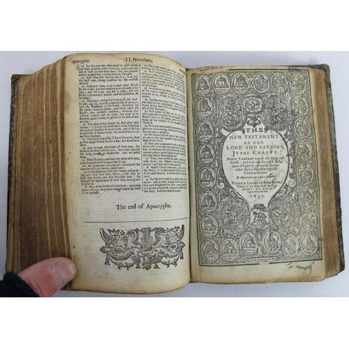 7 - A 17th century Holy Bible and Psalmer, published 1637, Robert Barker, containing old and new testame... 