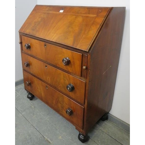 762 - An early Victorian flame mahogany bureau, with crossbanded inlay, the fall front opening onto a fitt... 