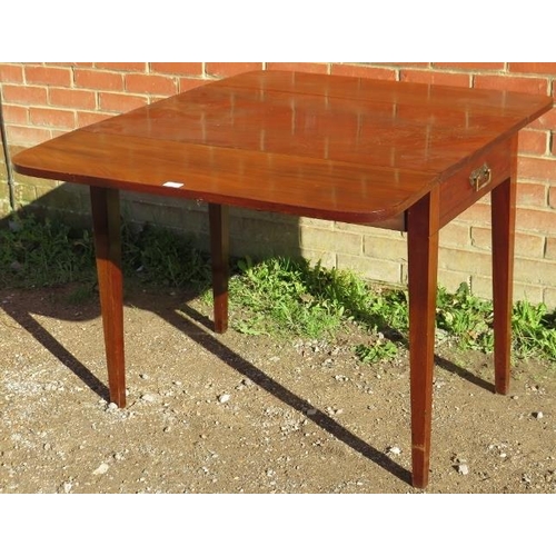 864 - A Georgian mahogany Pembroke table, with single drawer and dummy drawer, on tapering square supports... 