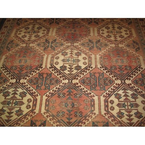 907 - Central Persian Bakhtiar carpet, a hand woven unique carpet. Colours vary. See images. 323cm x 210cm... 