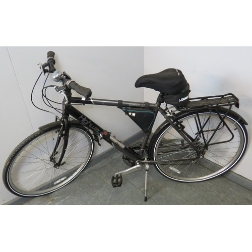 891 - A modern 18-speed Apollo Highway men’s bicycle, on a 21” frame with gel saddle and various accessori... 