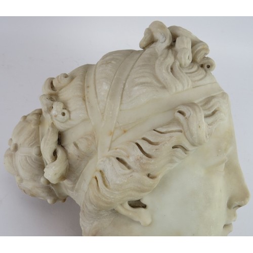 5 - Antique carved marble Greco Roman head of Aphrodite/Venus, believed to be an 18th century Grand Tour... 