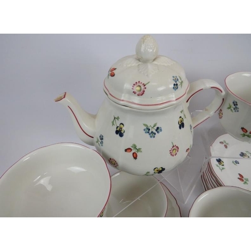 155 - Villeroy and Boch, Petite Fleur part set, teapot (damaged spout). 4 cups, 1 saucer, 8 side plates, s... 