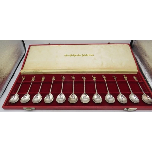 417 - A set of 12 white metal with gilded finials commemorative spoons, 'The Tichborne Celebrities'. Each ... 