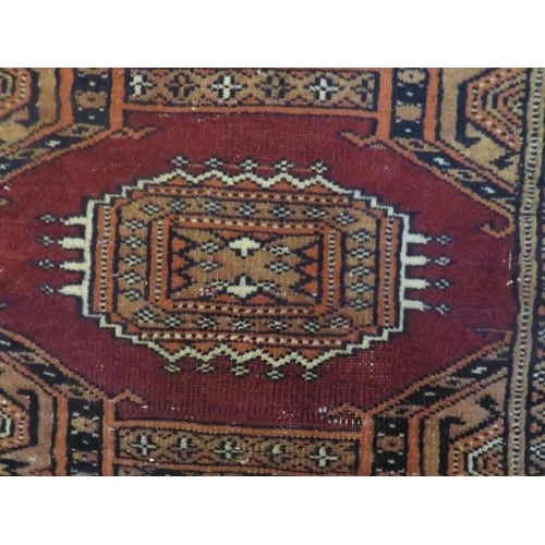 907 - Kannchi rug, central gills within multi borders, reds and browns, with certificate. 175cm x 122cm.
C... 