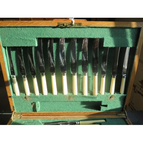 20 - Oak cased canteen of silver plated cutlery, setting for 6, James Dixon and Sons, Sheffield. Box 49cm... 