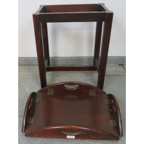 759 - A vintage Georgian style mahogany butler’s tray on stand.
H61cm W54cm D36cm (approx).
Condition repo... 