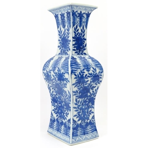 105 - A Chinese blue and white porcelain vase, late 19th century. Of square section yen-yen form with repe... 