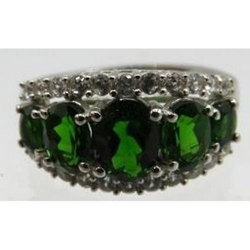 352 - Russian Diopside ring. Oval faceted stones of good cut & clarity, size P/Q.  Platinum over sterling ... 