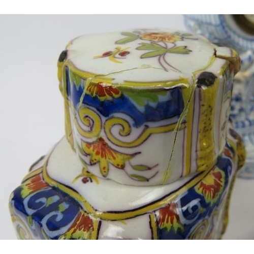 278 - A collection of ceramic items. Including a gilt porcelain Limoge box and cover, a Worcester Chamberl... 