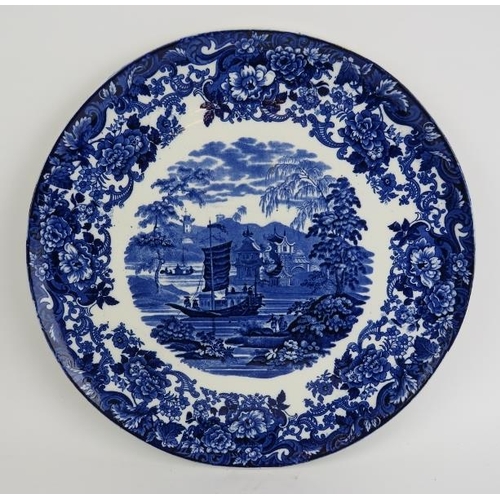 263 - A large Wedgwood ‘Chinese’ pattern charger plate, 19th century. Impressed and underglaze blue upperc... 