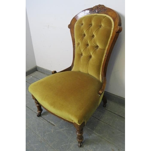 833 - A Victorian walnut spoon-back bedroom chair, upholstered in buttoned mustard velvet material, on tap... 