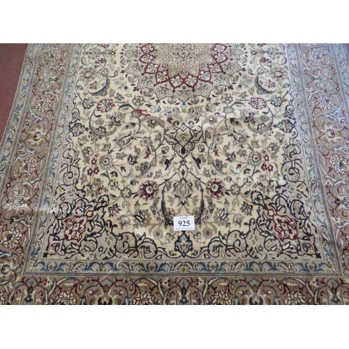 925 - A Fine Persian Naim carpet, a central spirograph pattern on good ground with heavy foliage design. 3... 