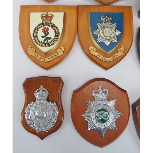 185 - A collection of British Police Badge plaques from various counties, 20th century. Condition report: ... 