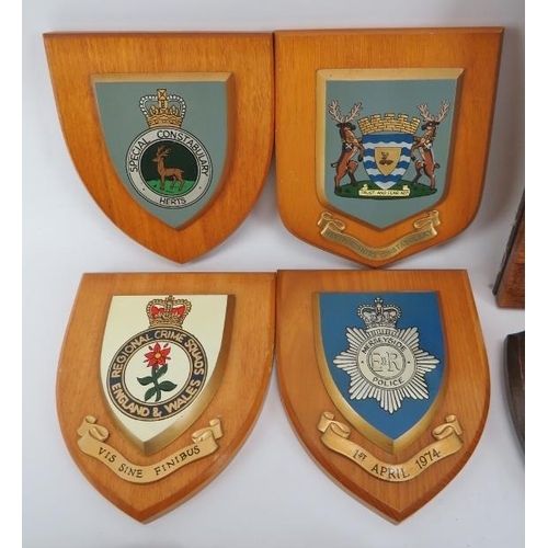 185 - A collection of British Police Badge plaques from various counties, 20th century. Condition report: ... 