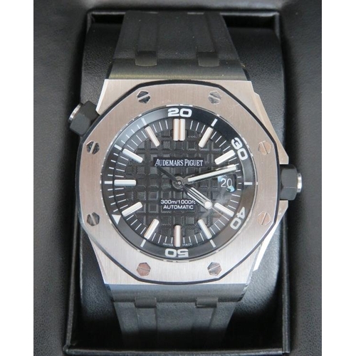 240 - Audemars Piguet Royal Oak ‘Offshore’ diver gentleman’s wrist watch. Octagonal stainless steel case w... 