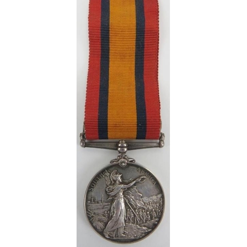 95 - Militaria: A Queen Victoria South Africa medal with Relief of Kimberly Bar. Awarded to ’4352 Pte R L... 