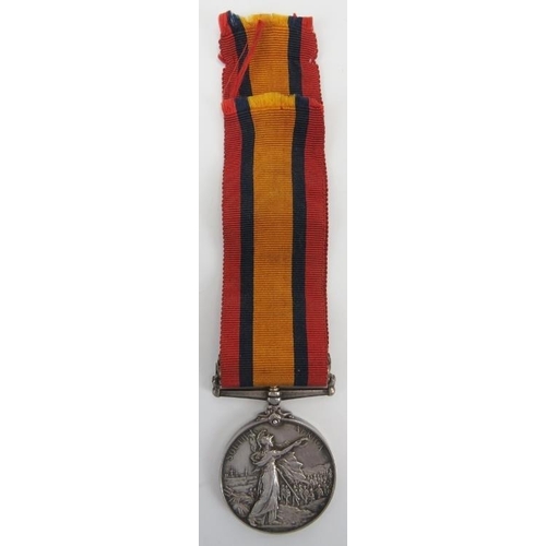 95 - Militaria: A Queen Victoria South Africa medal with Relief of Kimberly Bar. Awarded to ’4352 Pte R L... 