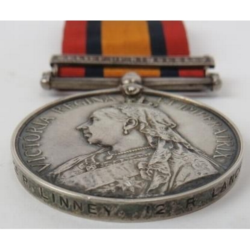 95 - Militaria: A Queen Victoria South Africa medal with Relief of Kimberly Bar. Awarded to ’4352 Pte R L... 