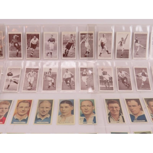 90 - A collection of vintage British famous footballers cigarette cards, circa 1930s. Cards issued by Joh... 