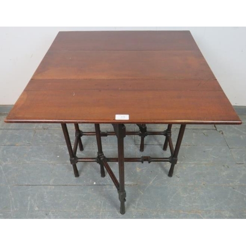 830 - An Edwardian mahogany Pembroke table, on spider legs with stretchers. 
H69 W68 D25-69
Condition repo... 