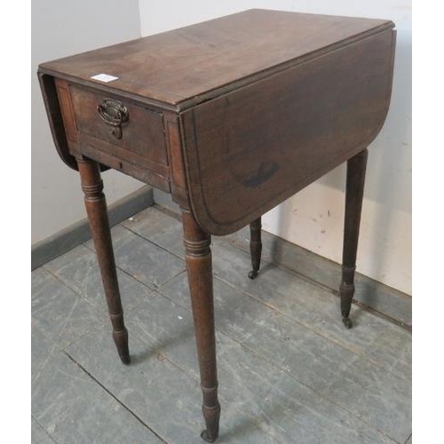 858 - A Georgian mahogany drop-leaf worktable, housing one drawer with pull out slide under, on tapering t... 