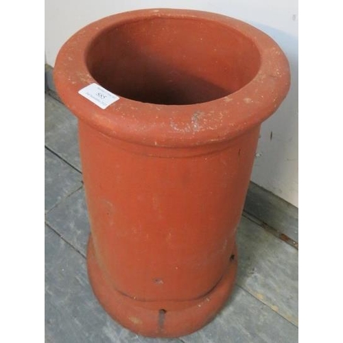 885 - A small terracotta cannon head chimney pot/plant stand.
H47 Diameter 28
Condition report: Base has b... 